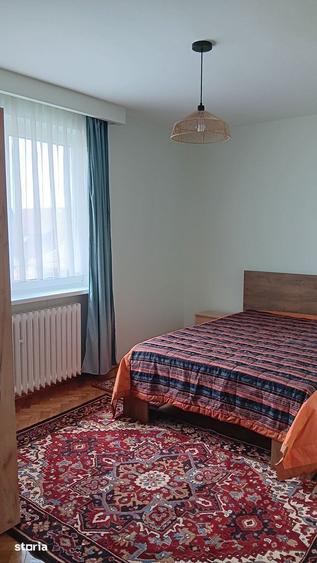 Apartament cu 2 camere decomandat în Trei Stejari