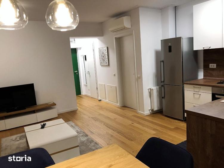 Apartament cu 2 camere decomandat în Aviației