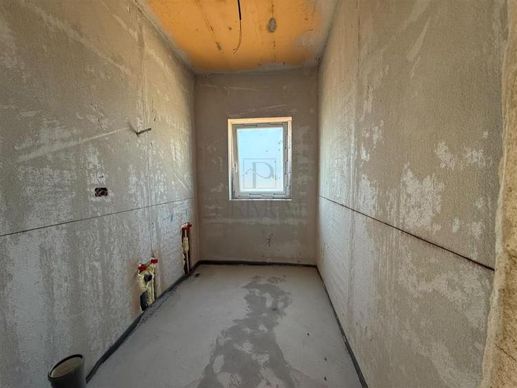Duplex cu 3 camere cu Teren 370 Mp în Bucovăț (Remetea Mare)