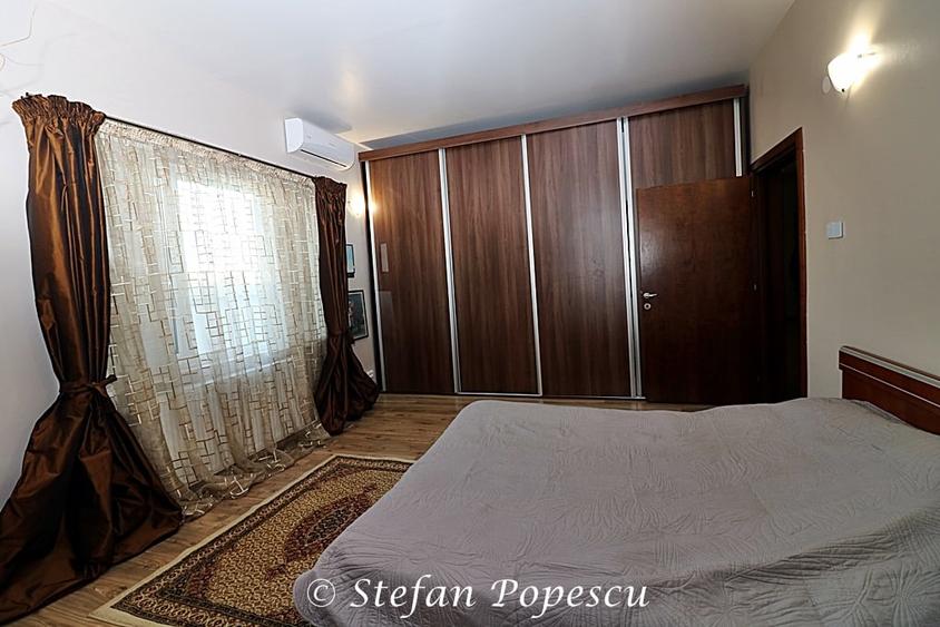 Casă cu 5 camere cu Piscina în Izvorani