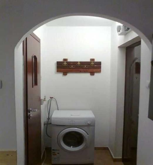 Garsonieră semidecomandată în Est