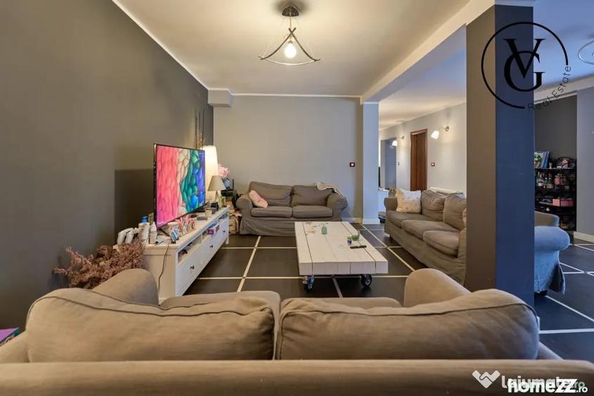 Casă cu 4 camere cu Teren 236 Mp în Central