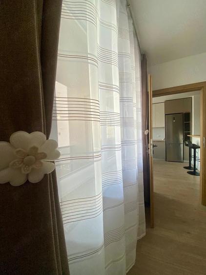 Apartament cu 2 camere semidecomandat în Florești