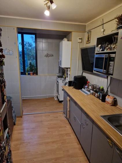 Apartament cu 2 camere semidecomandat în Țiglina 3