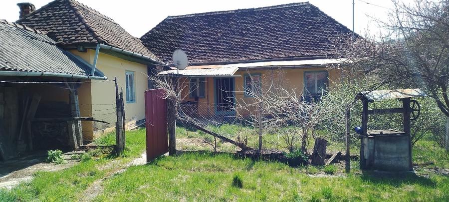 Casă individuală cu 2 camere cu Teren 800 Mp în Ghinești