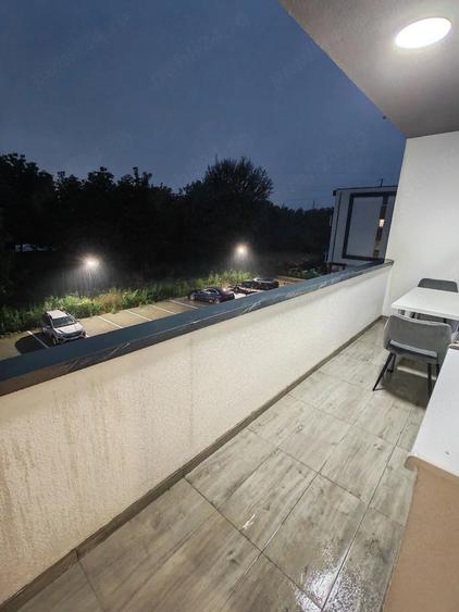 Apartament cu 2 camere semidecomandat în Exterior Vest