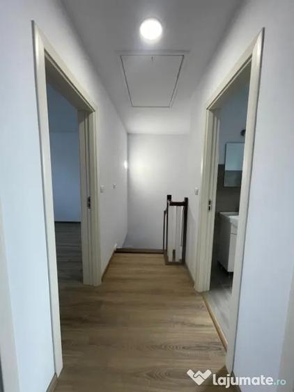 Casă cu 3 camere cu Teren 300 Mp în Ipotești
