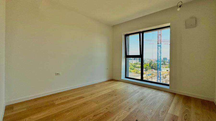 Apartament cu 3 camere decomandat în Pipera
