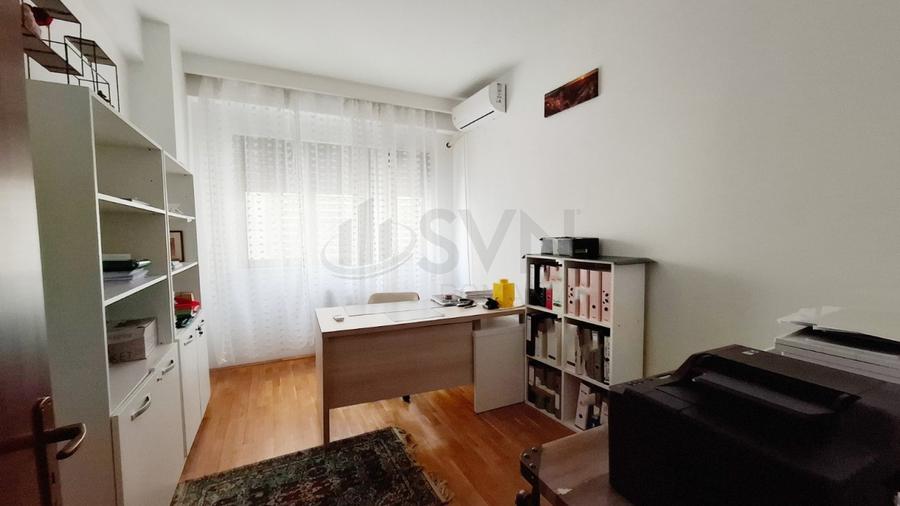 Apartament cu 4 camere decomandat, mobilat în Primăverii