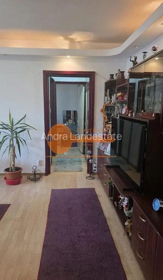 Apartament cu 2 camere in zona Colentina -McDonald's
