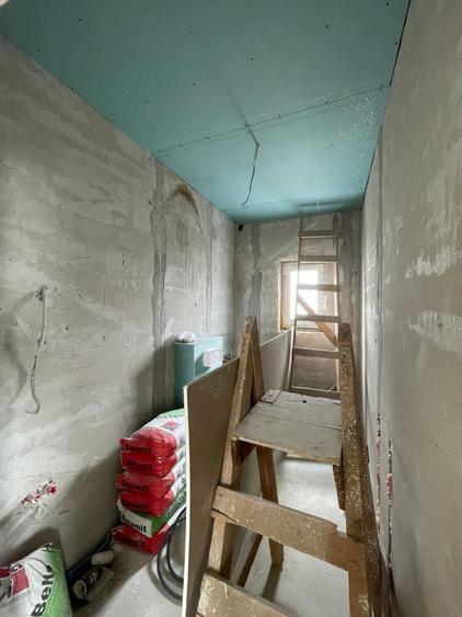 Duplex cu 4 camere cu Canalizare în Moșnița Nouă