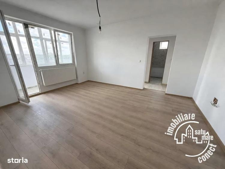 Apartament cu 3 camere decomandat în Micro 16