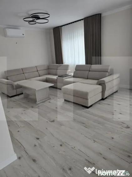 Casă cu 4 camere cu Teren 373 Mp în Central