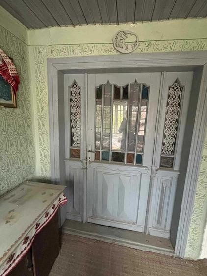 Casă cu 3 camere în Fințești