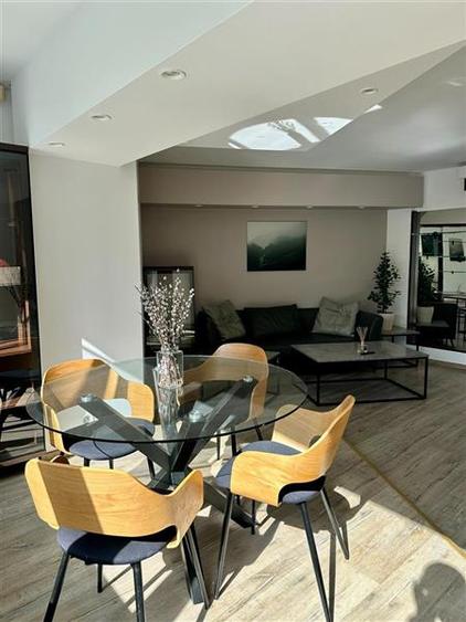Apartament cu 4 camere decomandat, mobilat în Herăstrău