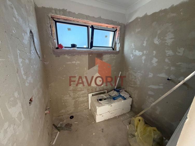 Duplex cu 4 camere cu Canalizare în Giroc