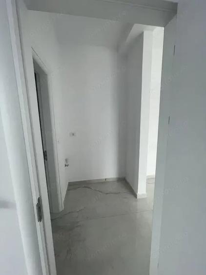 Garsonieră semidecomandată în Braytim
