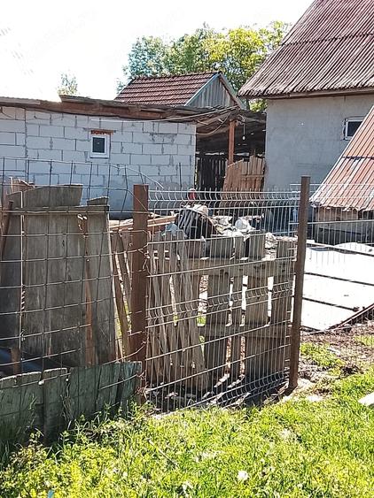 Casă cu 2 camere cu Teren 460 Mp în Marga