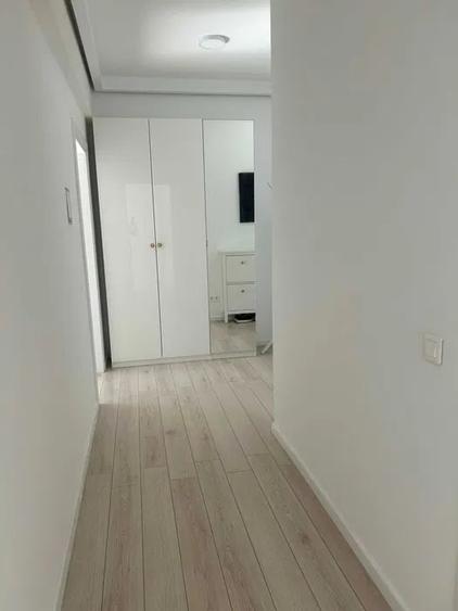Apartament cu 2 camere decomandat, mobilat în Băneasa
