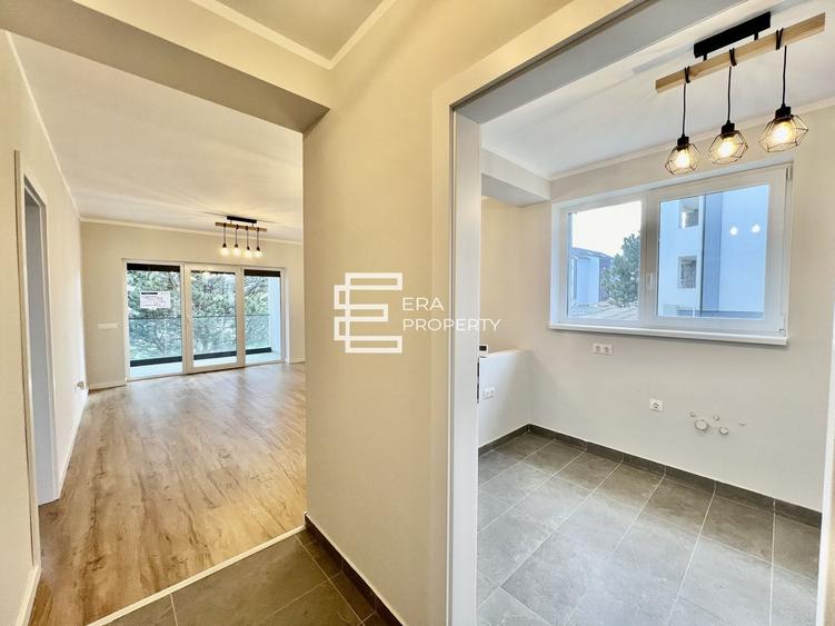 Apartament cu 3 camere decomandat în Cristian