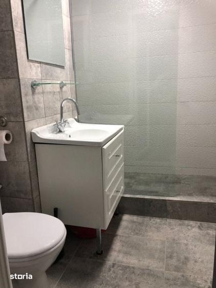 Apartament cu 3 camere în Drumul Taberei