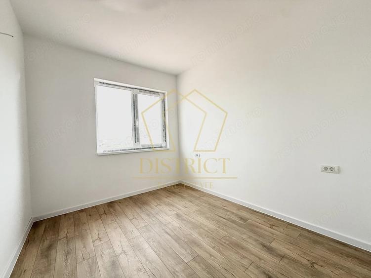 Casă cu 4 camere cu Teren 312 Mp în Moșnița Veche