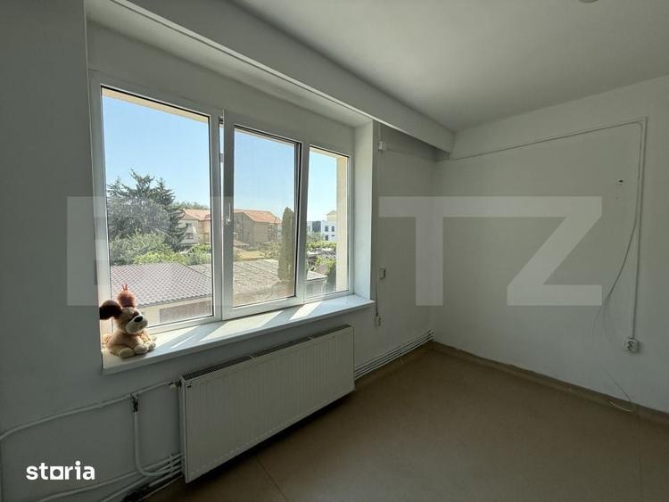 Casă cu 6 camere cu Teren 539 Mp în Central