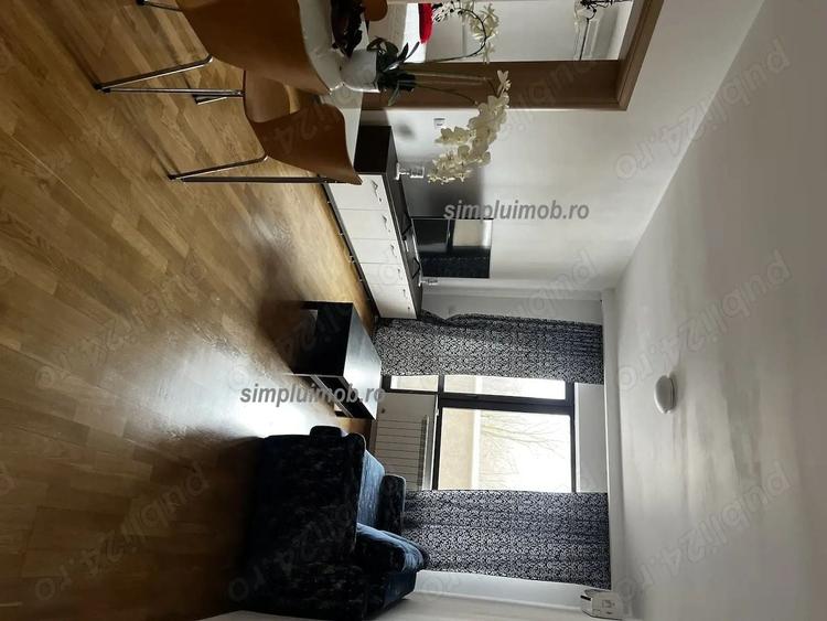 Apartament cu 2 camere decomandat, mobilat în Central