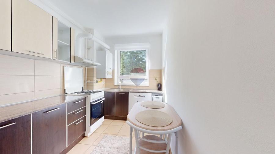 Apartament cu 2 camere decomandat, mobilat în Avantgarden
