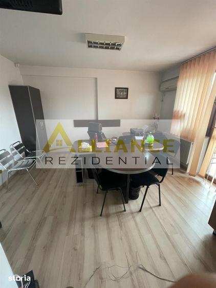 Spațiu comercial, de 115 mp, în Central