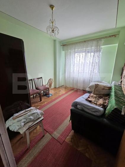Apartament cu 3 camere decomandat, mobilat în Exterior Nord