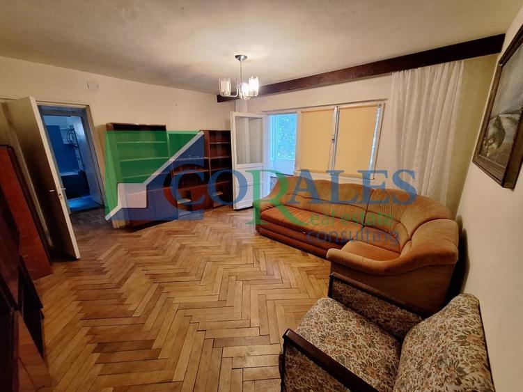 Apartament cu 2 camere semidecomandat, mobilat în Girocului