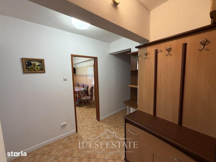 Apartament cu 3 camere decomandat în Cantacuzino