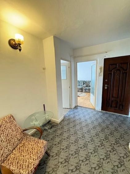 Apartament cu 2 camere decomandat, mobilat în Mioriței