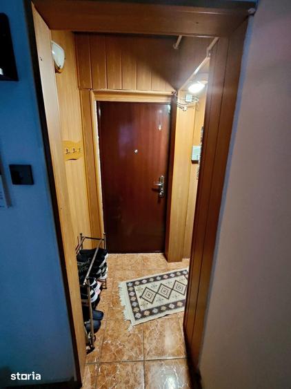Apartament cu 3 camere în Florilor