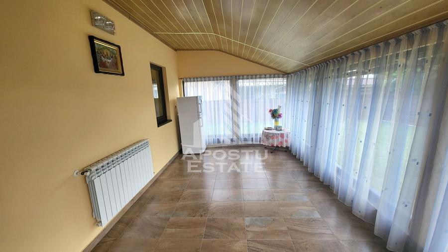 Casă individuală cu 3 camere cu Canalizare în Dumbrăvița