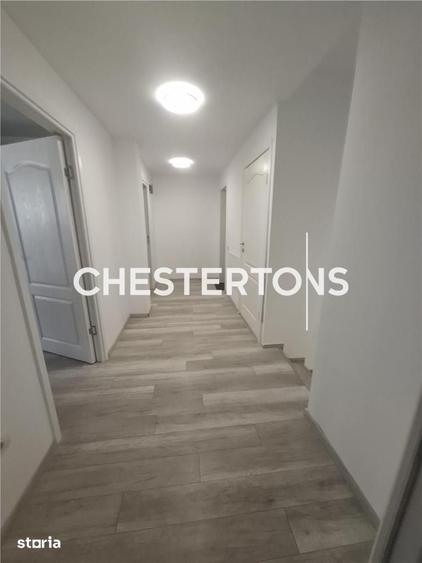 Casă cu 6 camere cu Teren 500 Mp în Crevedia