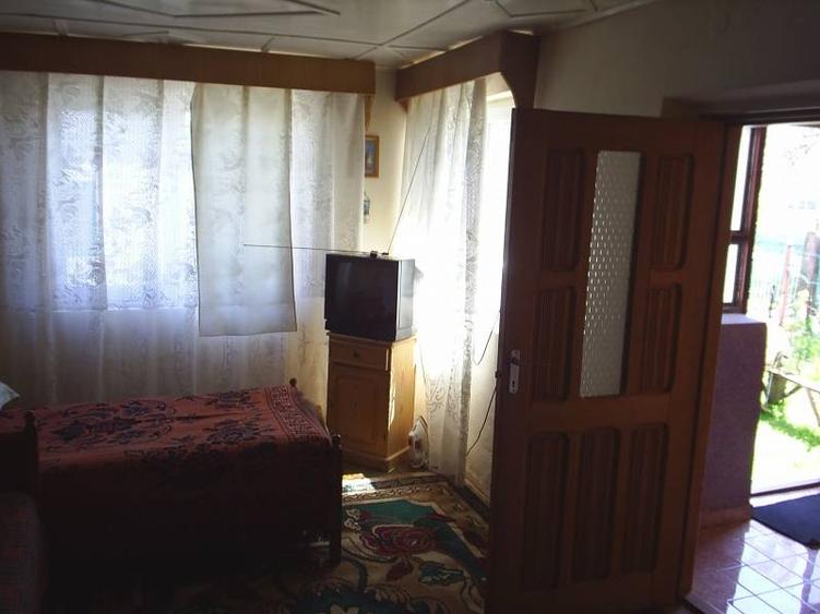 Casă individuală cu 4 camere cu Garaj în Jiliște