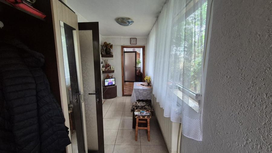 Casă individuală cu 2 camere cu Canalizare în Piața Centrală