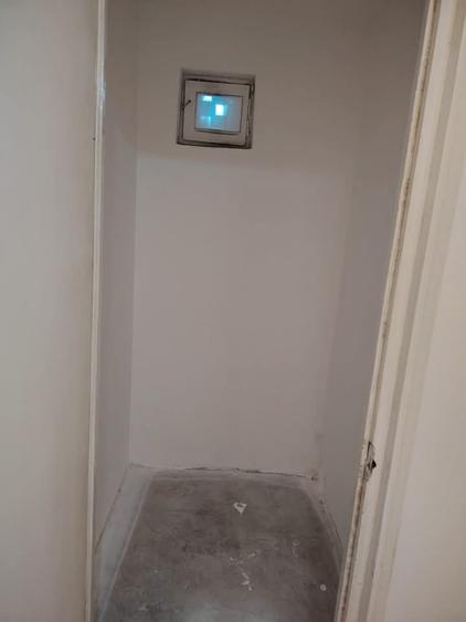 Apartament cu 3 camere semidecomandat în Drumul Taberei