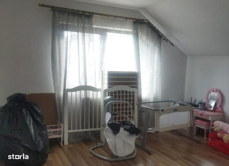 Casă cu 4 camere cu Teren 395 Mp în Galata