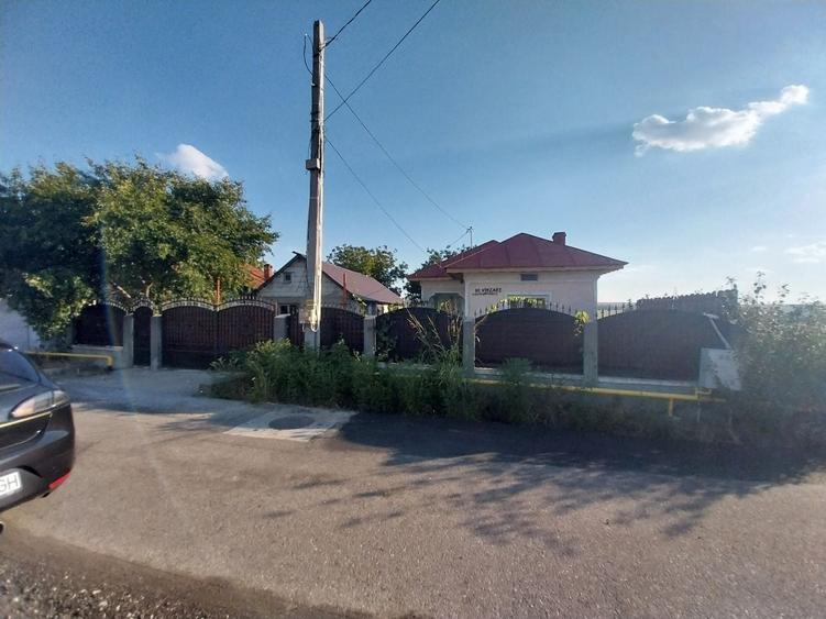 Casa / Proprietate de vanzare - 1