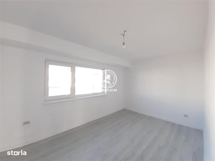 Casă cu 4 camere cu Teren 180 Mp în Valea Lupului