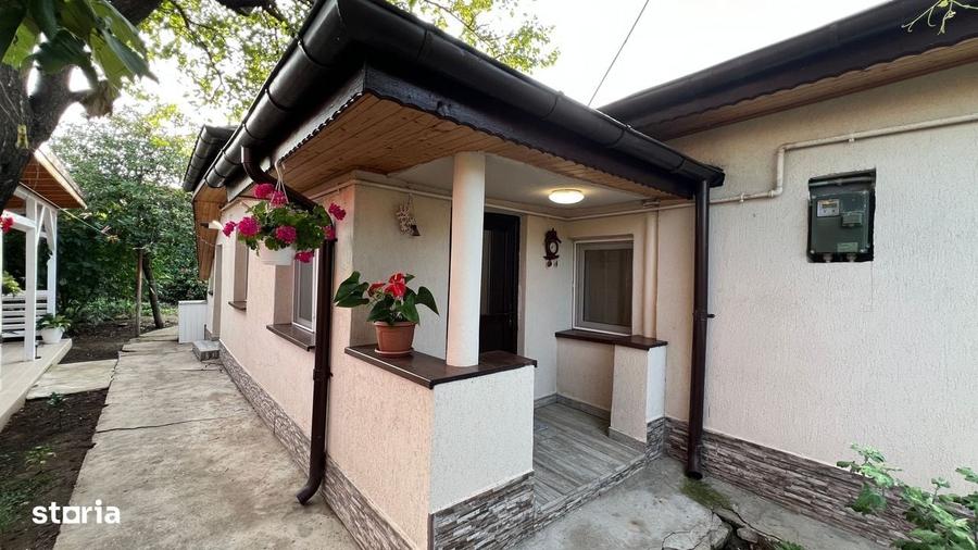 Casă cu 3 camere în Alexandriei