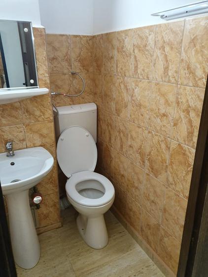 Apartament cu 2 camere nedecomandat în Satu Nou