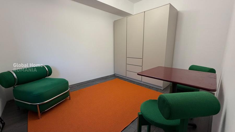 Apartament cu 3 camere semidecomandat în Dămăroaia