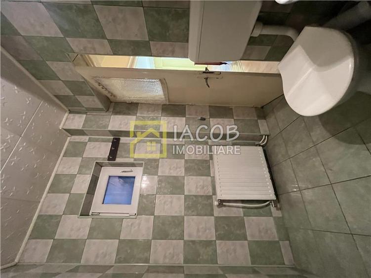 Apartament cu 2 camere decomandat în Central