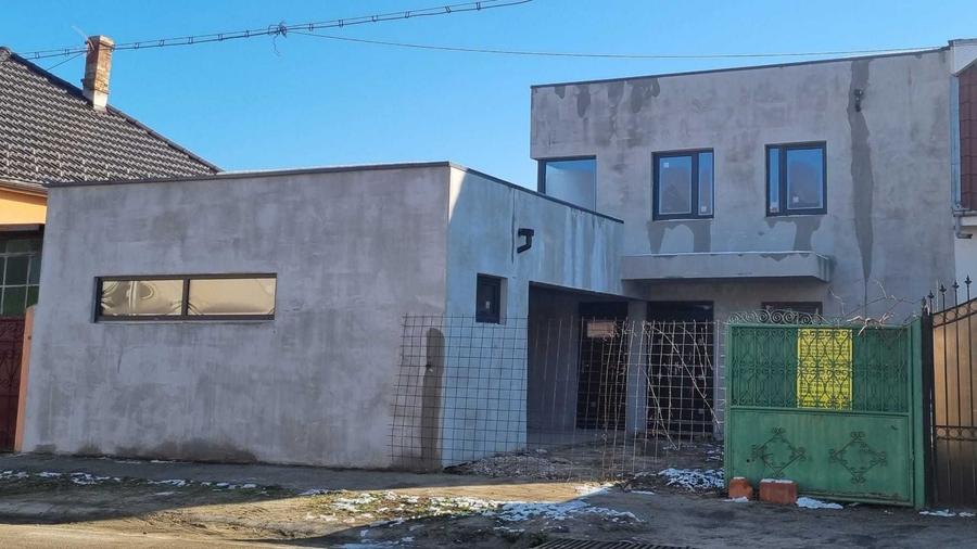 Casa in Oradea pe strada Emil Racovita, langa Piata 22 Decembrie, zona centrala, linistita si exclusivista - 7