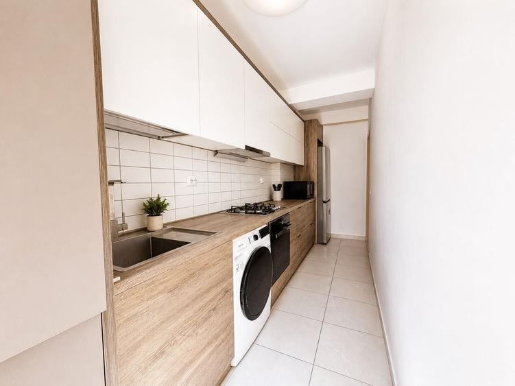Apartament cu 2 camere decomandat în Piața Unirii