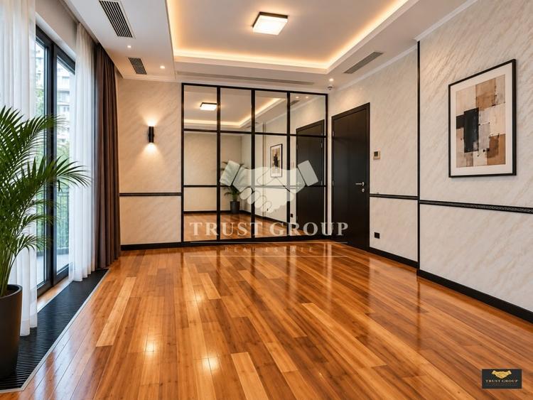 Apartament cu 3 camere decomandat, mobilat în Primăverii